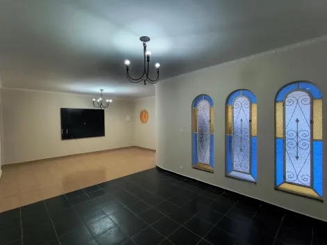 Casa com 3 dormit�rios localizado no bairro Jardim S�o Caetano, em S�o Caetano do Sul.