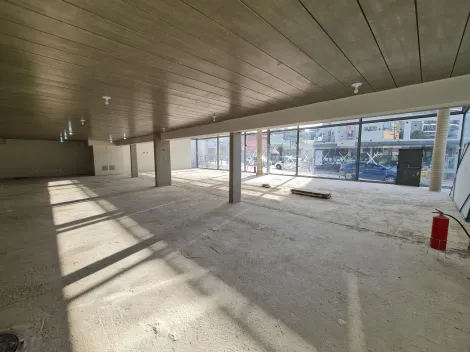 Sal�o Comercial 425,79m� para alugar No Bairro Vila Bastos
