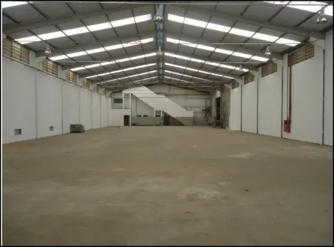 Galp�o Industrial em Itatiba com excelente acesso para carretas e caminh�es
