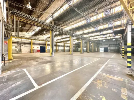Aluga - Galp�o Industrial ao lado da Rod. Anhanguera Parque Industrial Jundia�.