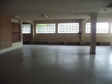 Pr�dio Comercial Cer�mica - recep��o, 6 wc�s, 8 vesti�rios, cozinha, energia trif�sica