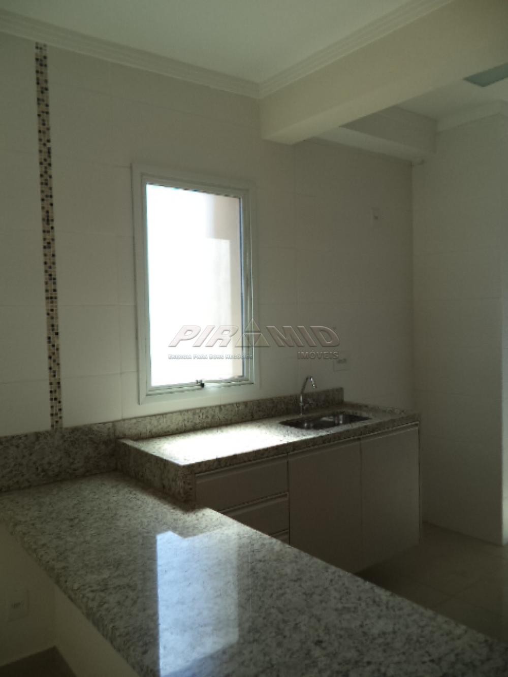 Alugar Apartamento / Padr&atilde;o em Ribeir&atilde;o Preto R$ 1.600,00 - Foto 3