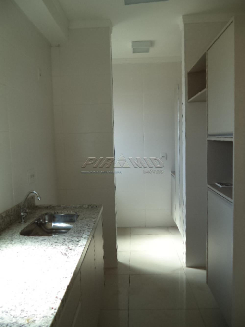 Alugar Apartamento / Padr&atilde;o em Ribeir&atilde;o Preto R$ 1.600,00 - Foto 4