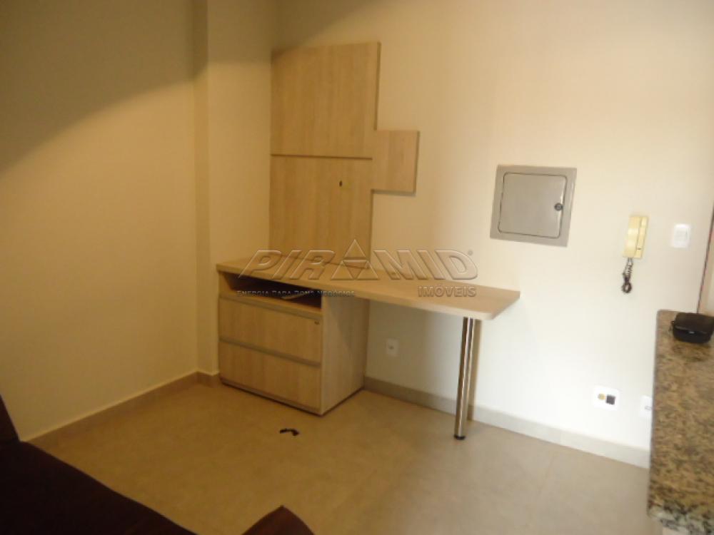 Alugar Apartamento / Padr&atilde;o em Ribeir&atilde;o Preto R$ 1.200,00 - Foto 2