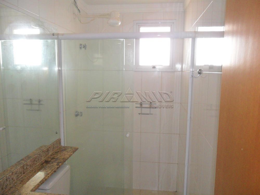 Alugar Apartamento / Padr&atilde;o em Ribeir&atilde;o Preto R$ 1.600,00 - Foto 12