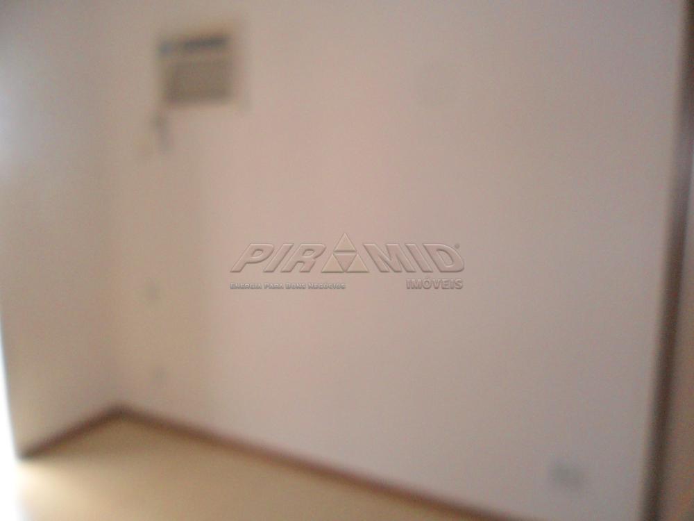 Alugar Apartamento / Padr&atilde;o em Ribeir&atilde;o Preto R$ 1.600,00 - Foto 13
