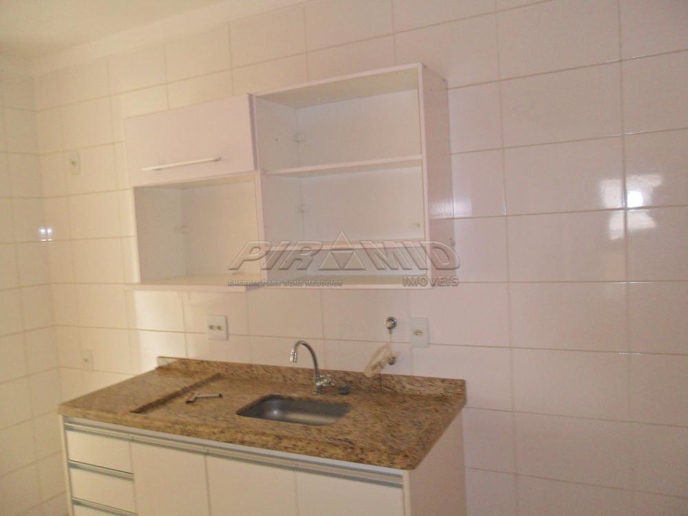 Alugar Apartamento / Padr&atilde;o em Ribeir&atilde;o Preto R$ 1.600,00 - Foto 18