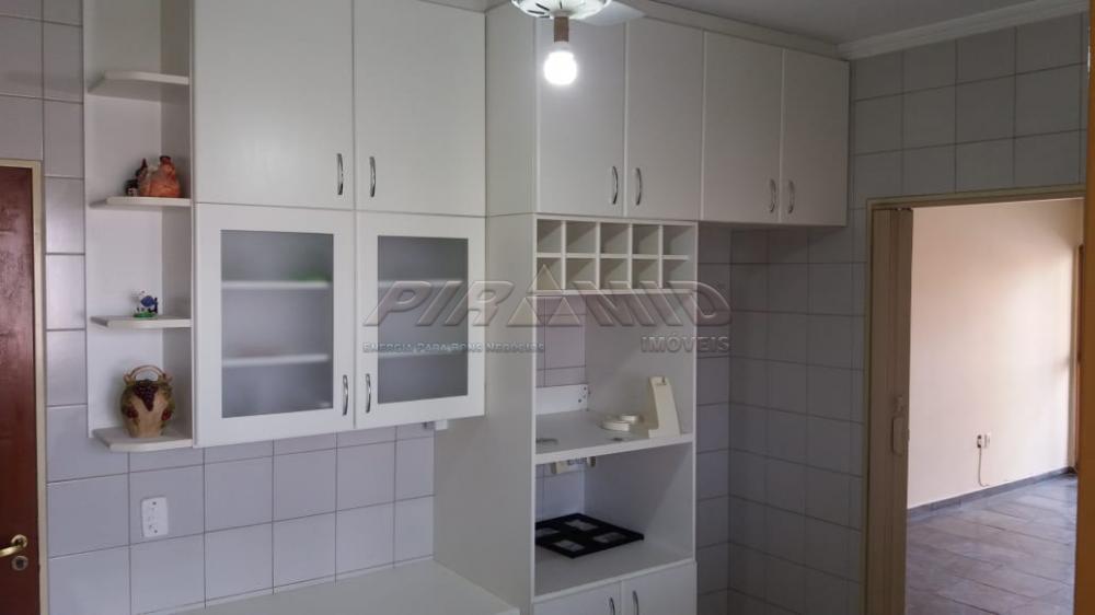 Alugar Apartamento / Padr&atilde;o em Ribeir&atilde;o Preto R$ 1.250,00 - Foto 3