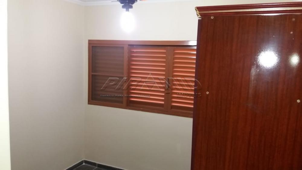 Alugar Apartamento / Padr&atilde;o em Ribeir&atilde;o Preto R$ 1.250,00 - Foto 6