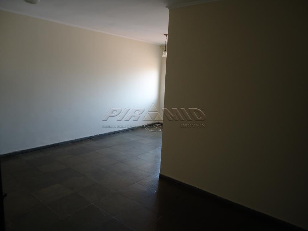 Alugar Apartamento / Padr&atilde;o em Ribeir&atilde;o Preto R$ 650,00 - Foto 1
