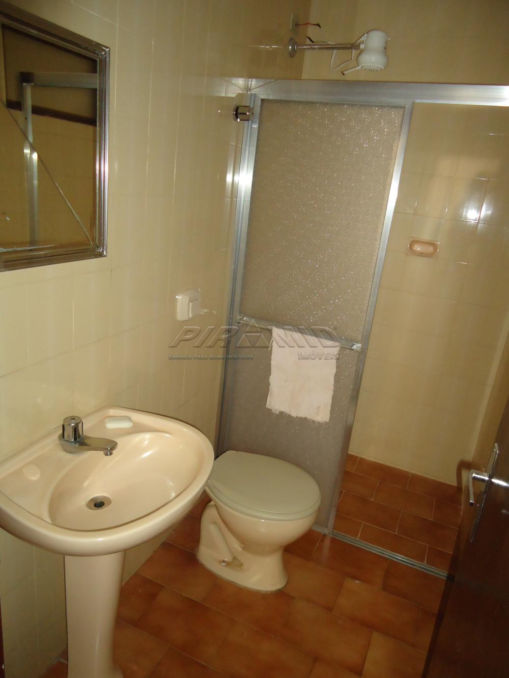 Alugar Apartamento / Padr&atilde;o em Ribeir&atilde;o Preto R$ 650,00 - Foto 5