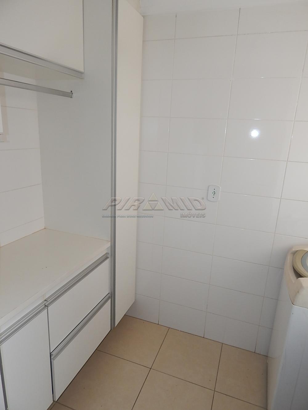 Alugar Apartamento / Padr&atilde;o em Ribeir&atilde;o Preto R$ 1.200,00 - Foto 7