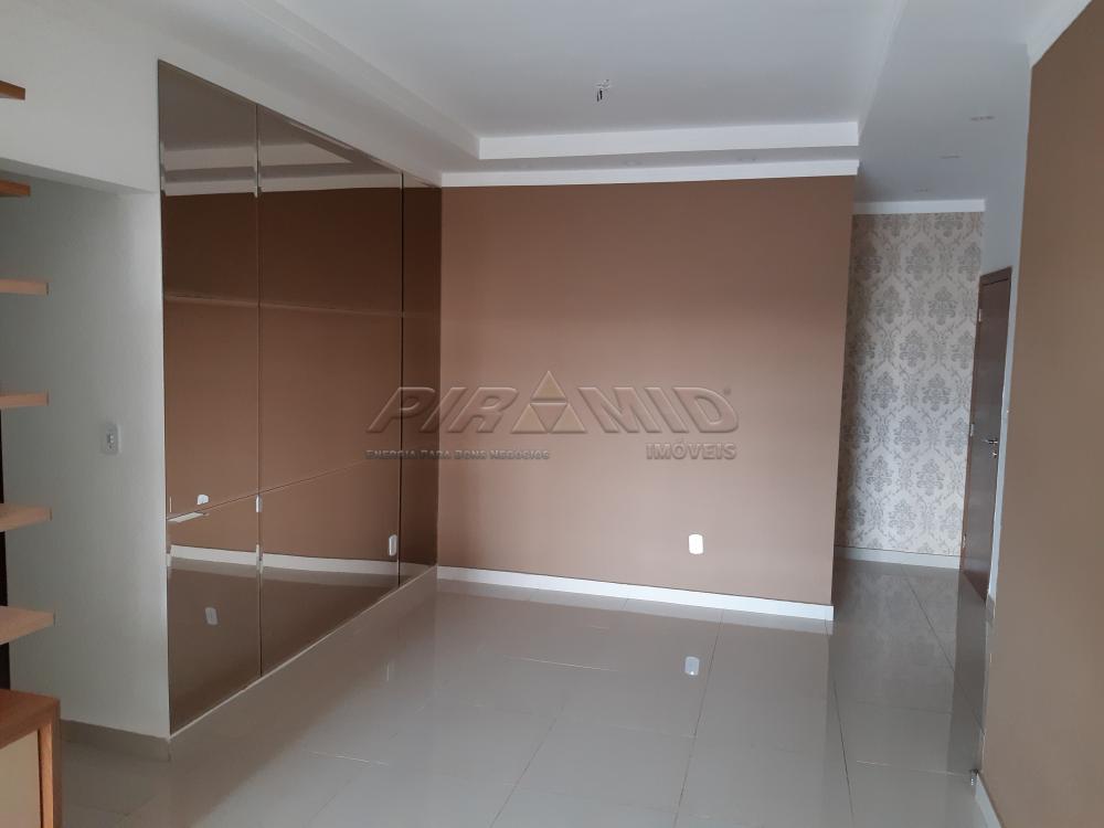 Alugar Apartamento / Padr&atilde;o em Ribeir&atilde;o Preto R$ 4.000,00 - Foto 2