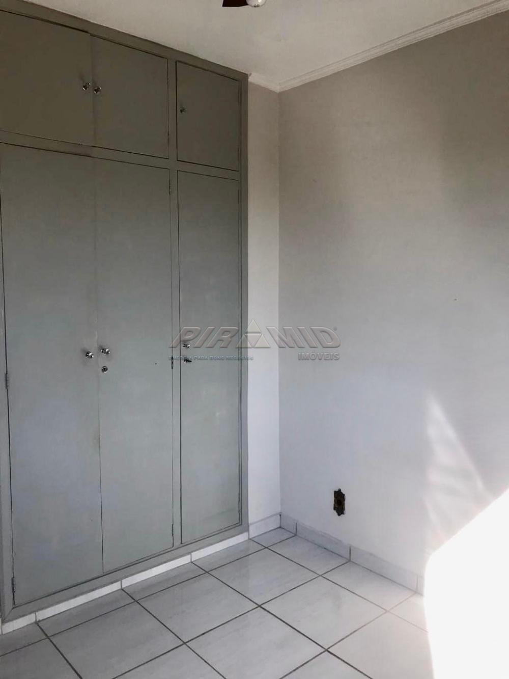 Comprar Apartamento / Padr&atilde;o em Ribeir&atilde;o Preto R$ 230.000,00 - Foto 3