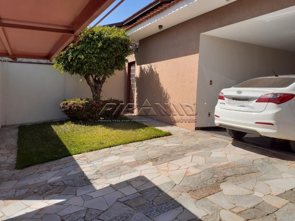 Alugar Casa / Padr&atilde;o em Ribeir&atilde;o Preto R$ 4.200,00 - Foto 1