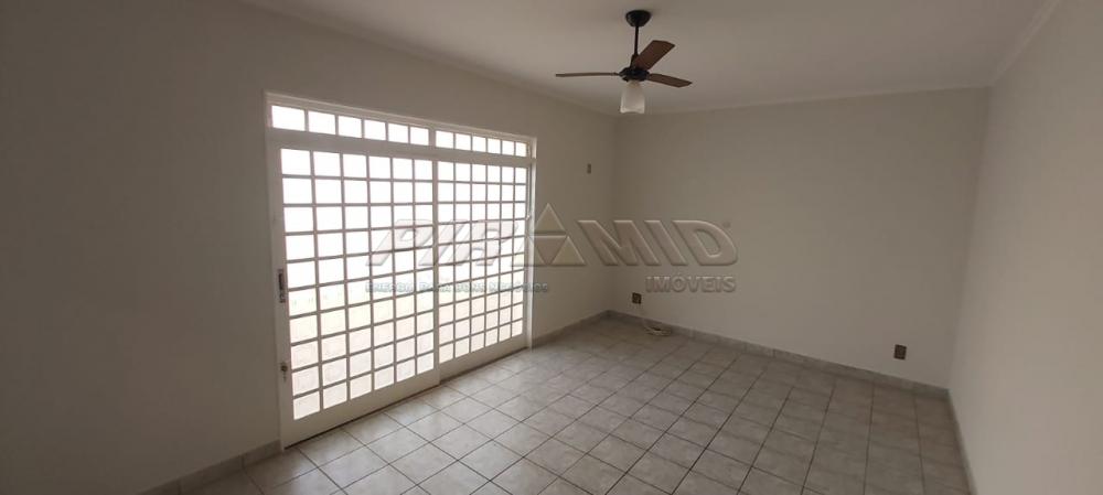 Alugar Casa / Padr&atilde;o em Ribeir&atilde;o Preto R$ 2.700,00 - Foto 4
