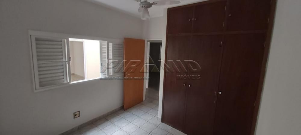 Alugar Casa / Padr&atilde;o em Ribeir&atilde;o Preto R$ 2.700,00 - Foto 14