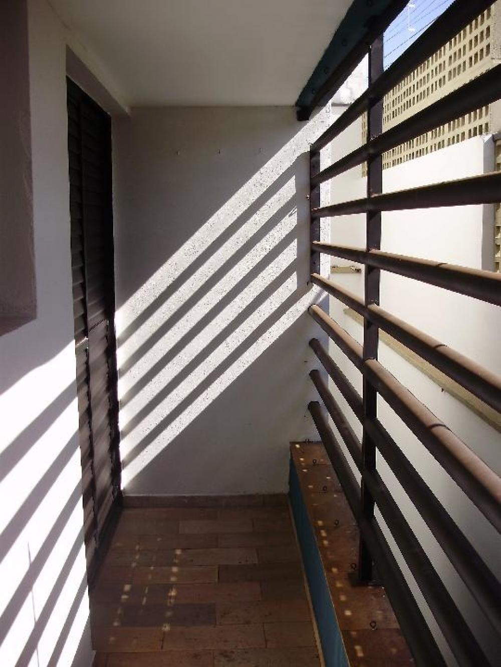 Alugar Apartamento / Padr&atilde;o em Ribeir&atilde;o Preto R$ 1.700,00 - Foto 11