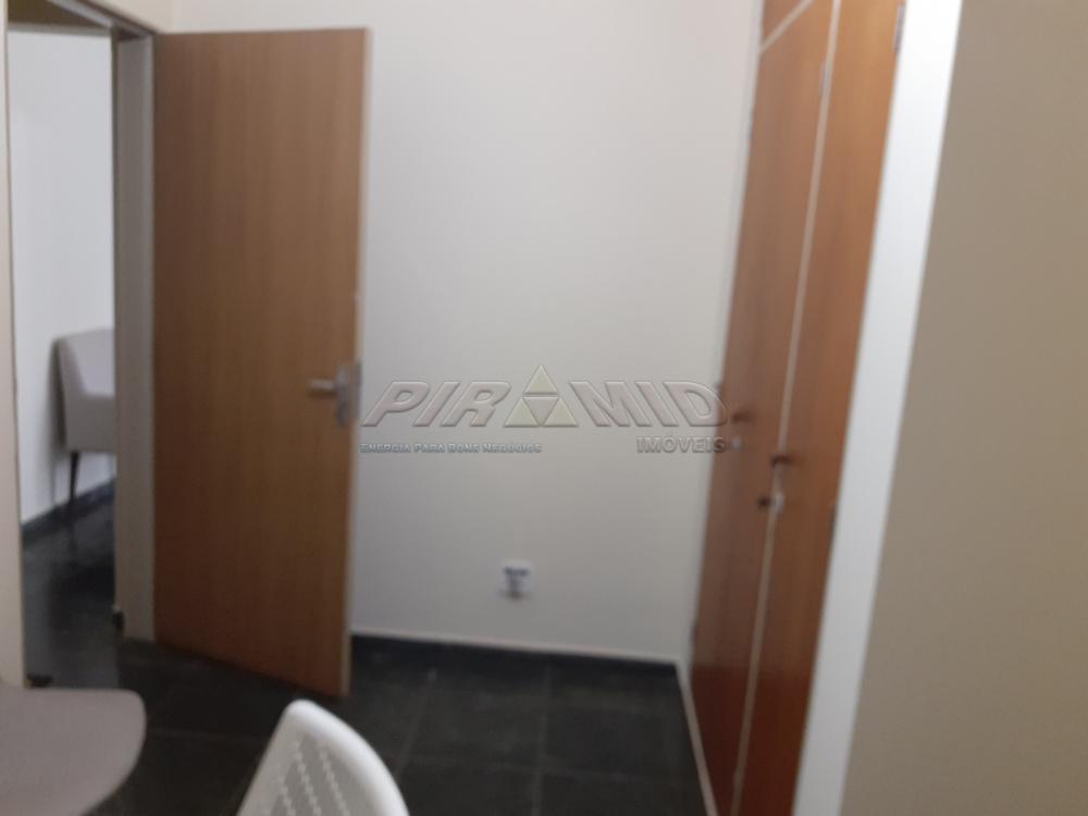 Alugar Apartamento / Padr&atilde;o em Ribeir&atilde;o Preto R$ 950,00 - Foto 11