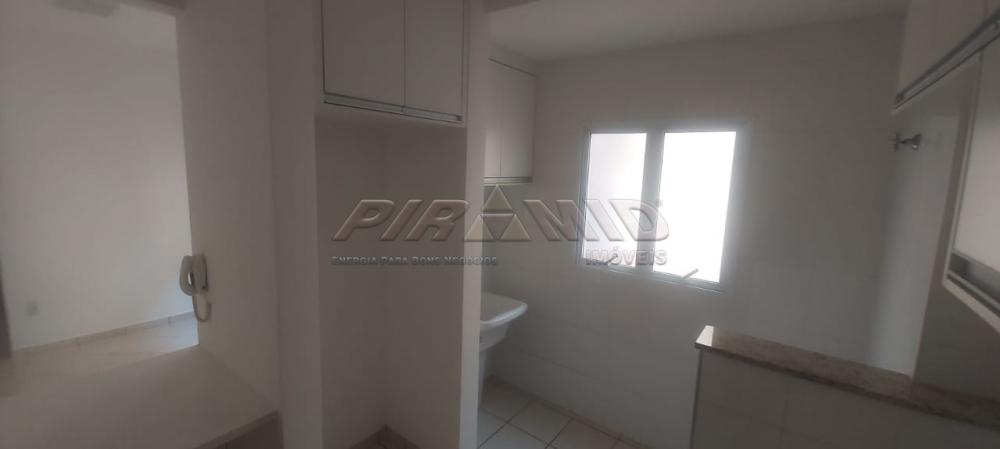 Alugar Apartamento / Padr&atilde;o em Ribeir&atilde;o Preto R$ 1.350,00 - Foto 10