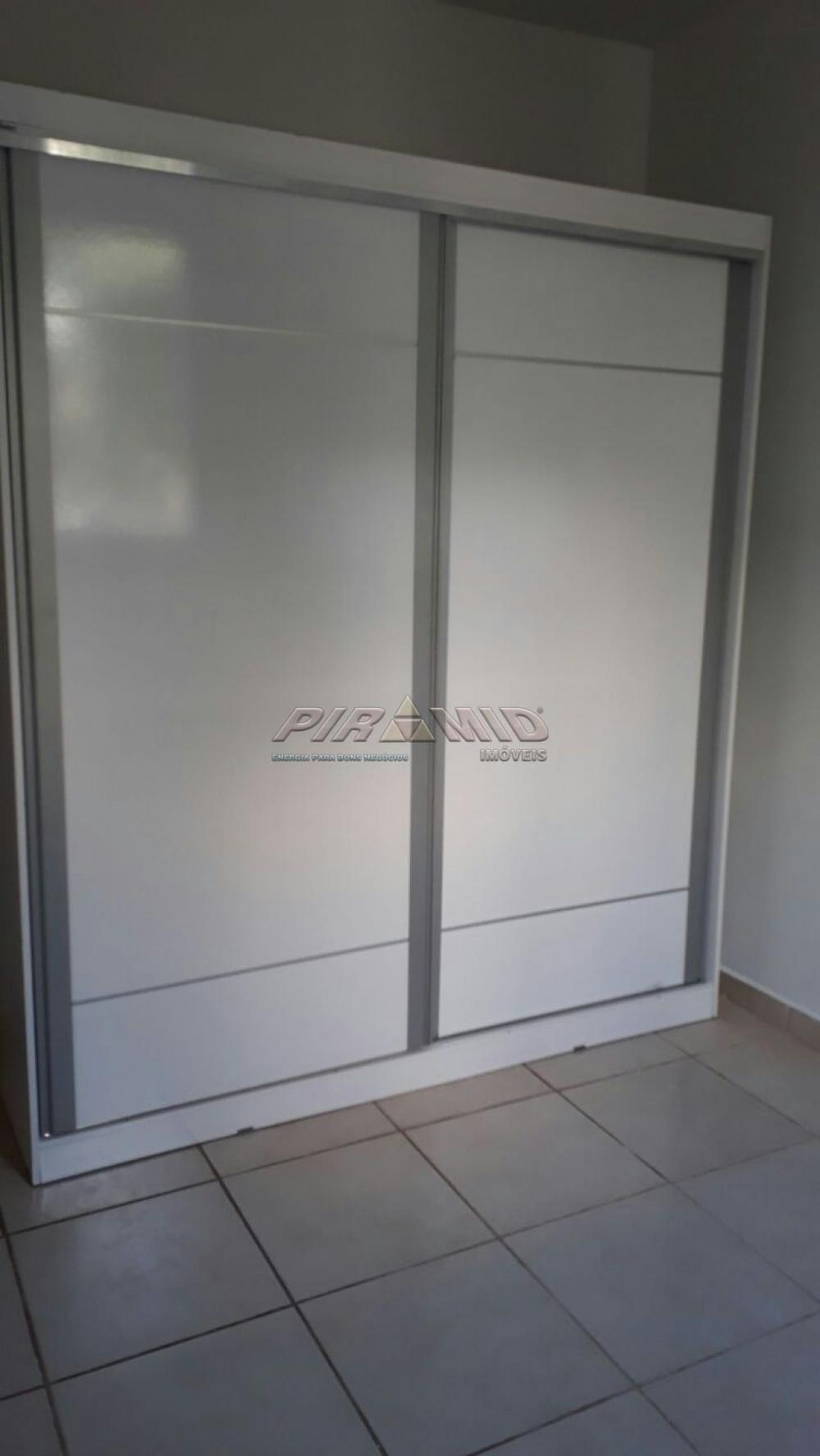 Alugar Apartamento / Padr&atilde;o em Ribeir&atilde;o Preto R$ 1.000,00 - Foto 3