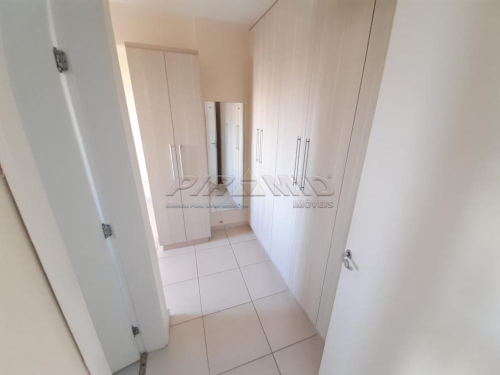 Alugar Apartamento / Padr&atilde;o em Ribeir&atilde;o Preto R$ 950,00 - Foto 5