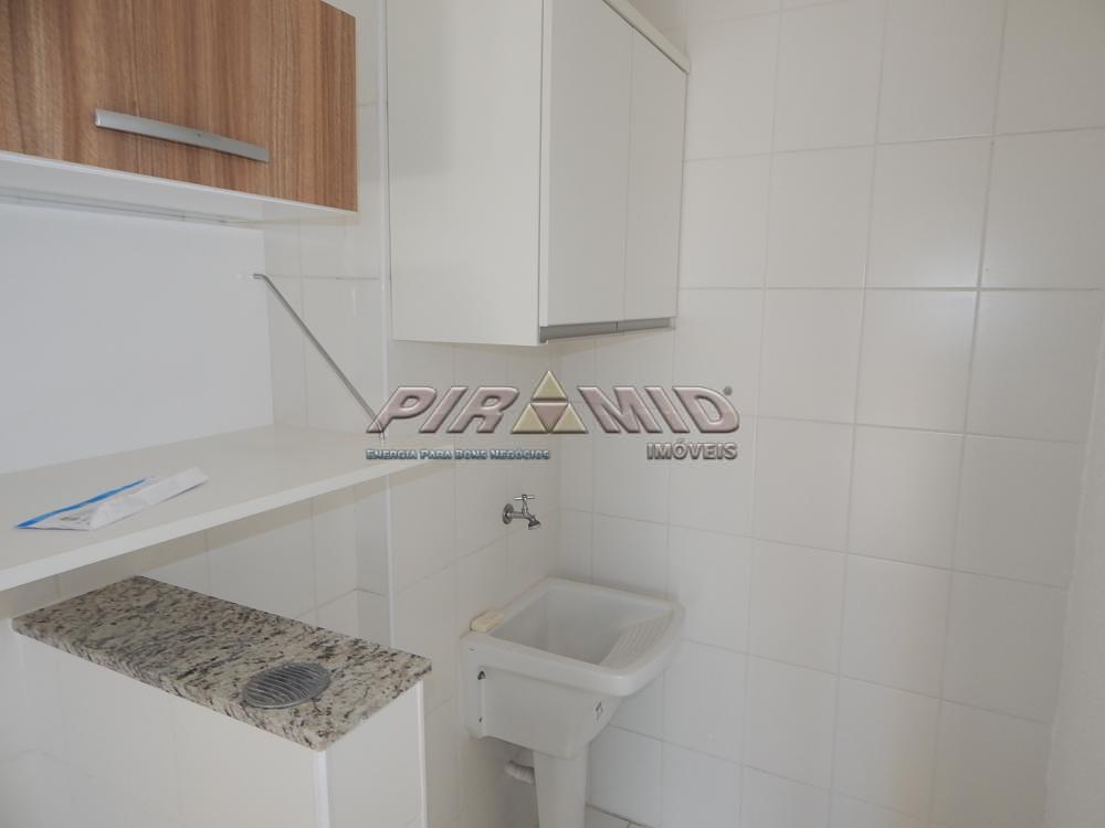 Alugar Apartamento / Padr&atilde;o em Ribeir&atilde;o Preto R$ 1.200,00 - Foto 13