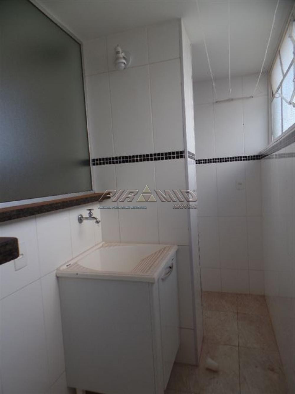 Alugar Apartamento / Padr&atilde;o em Ribeir&atilde;o Preto R$ 1.200,00 - Foto 3