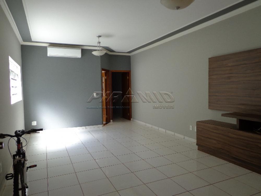 Alugar Casa / Padr&atilde;o em Ribeir&atilde;o Preto R$ 2.500,00 - Foto 3