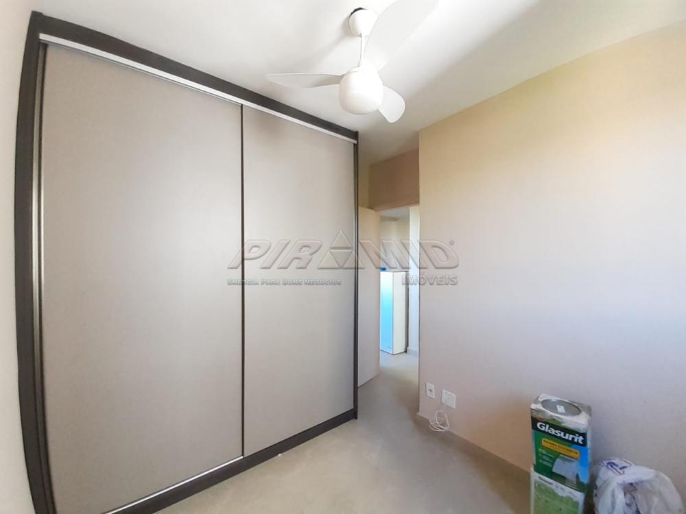 Alugar Apartamento / Padr&atilde;o em Ribeir&atilde;o Preto R$ 1.400,00 - Foto 1