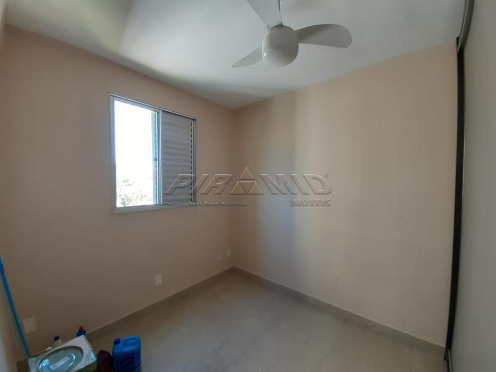 Alugar Apartamento / Padr&atilde;o em Ribeir&atilde;o Preto R$ 1.400,00 - Foto 2