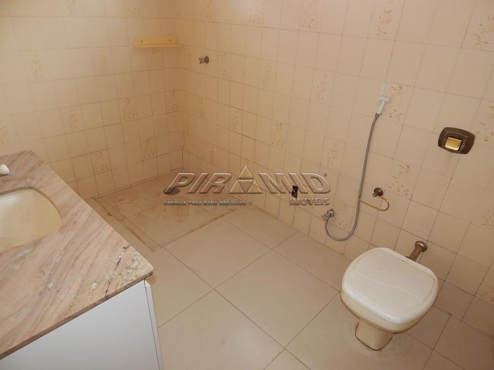 Alugar Casa / Padr&atilde;o em Ribeir&atilde;o Preto R$ 1.250,00 - Foto 14