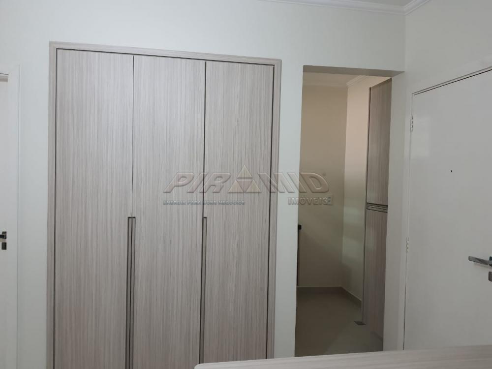 Alugar Apartamento / Padr&atilde;o em Ribeir&atilde;o Preto R$ 880,00 - Foto 4