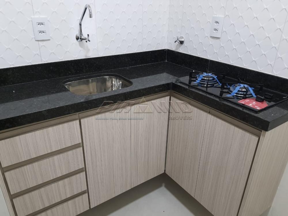 Alugar Apartamento / Padr&atilde;o em Ribeir&atilde;o Preto R$ 880,00 - Foto 7