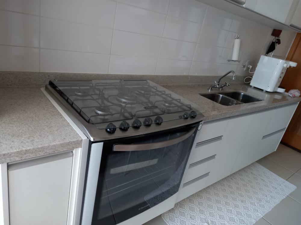 Alugar Apartamento / Padr&atilde;o em Ribeir&atilde;o Preto R$ 3.990,00 - Foto 11