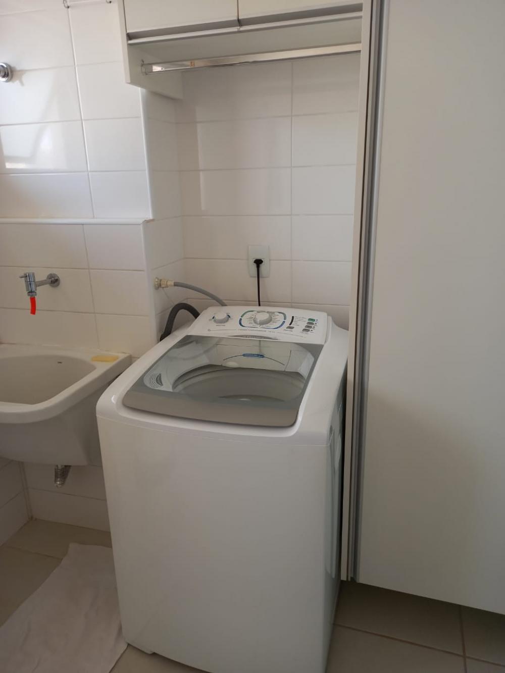 Alugar Apartamento / Padr&atilde;o em Ribeir&atilde;o Preto R$ 3.990,00 - Foto 12