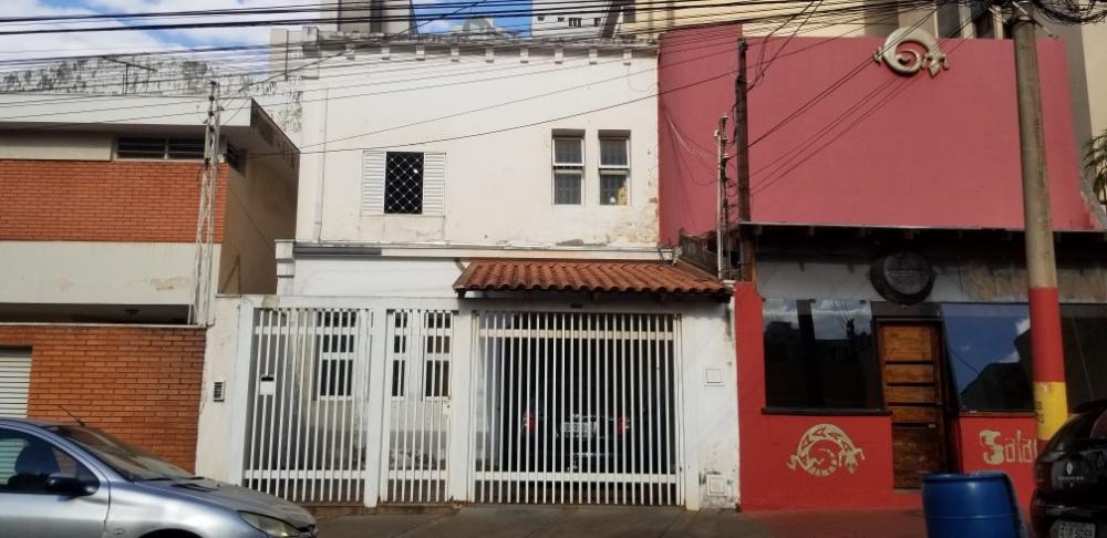 Alugar Casa / Padr&atilde;o em Ribeir&atilde;o Preto R$ 3.300,00 - Foto 1