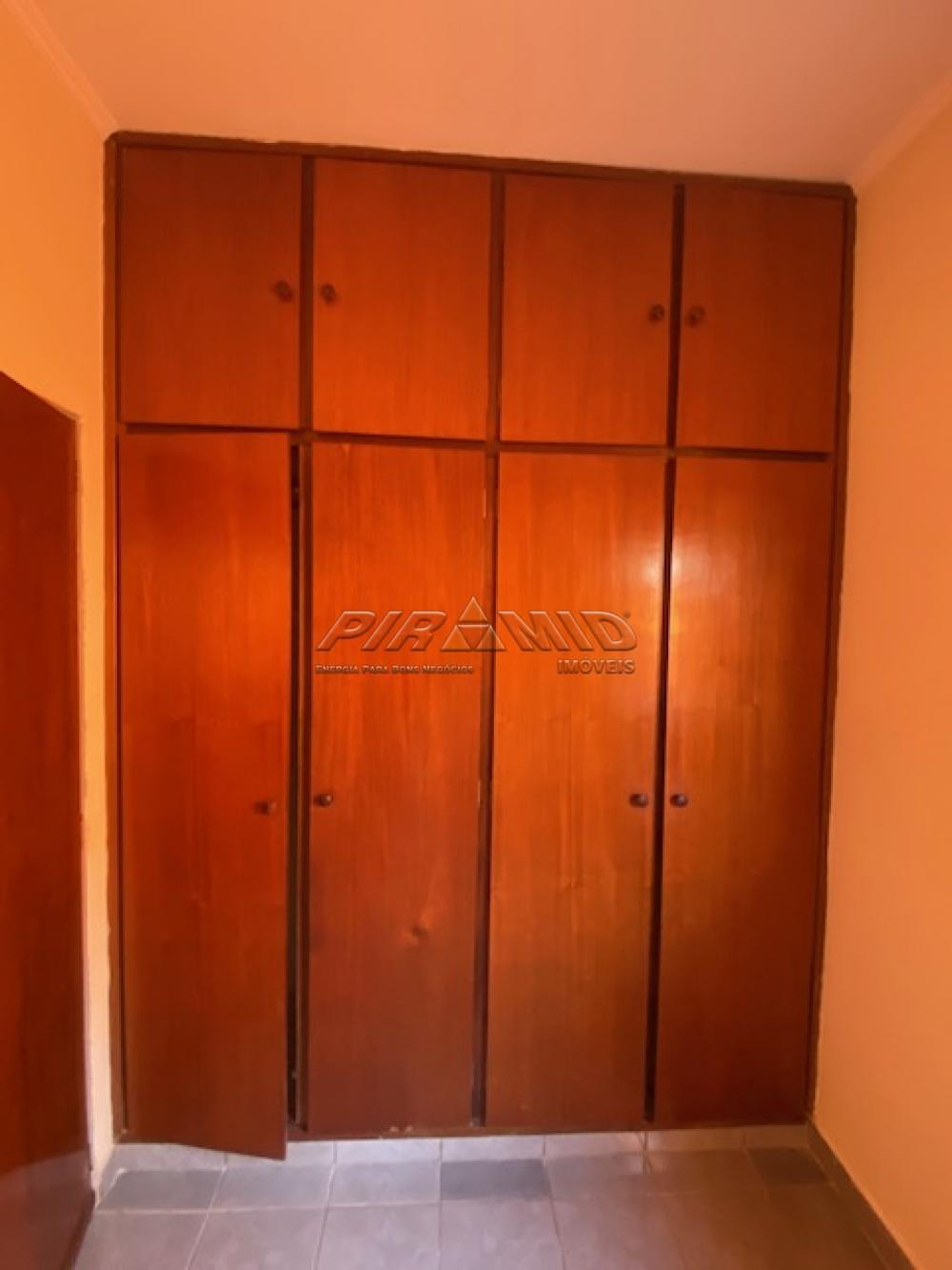 Alugar Casa / Padr&atilde;o em Ribeir&atilde;o Preto R$ 1.100,00 - Foto 6