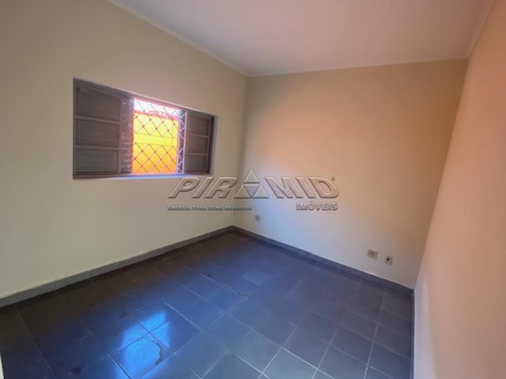 Alugar Casa / Padr&atilde;o em Ribeir&atilde;o Preto R$ 1.100,00 - Foto 8