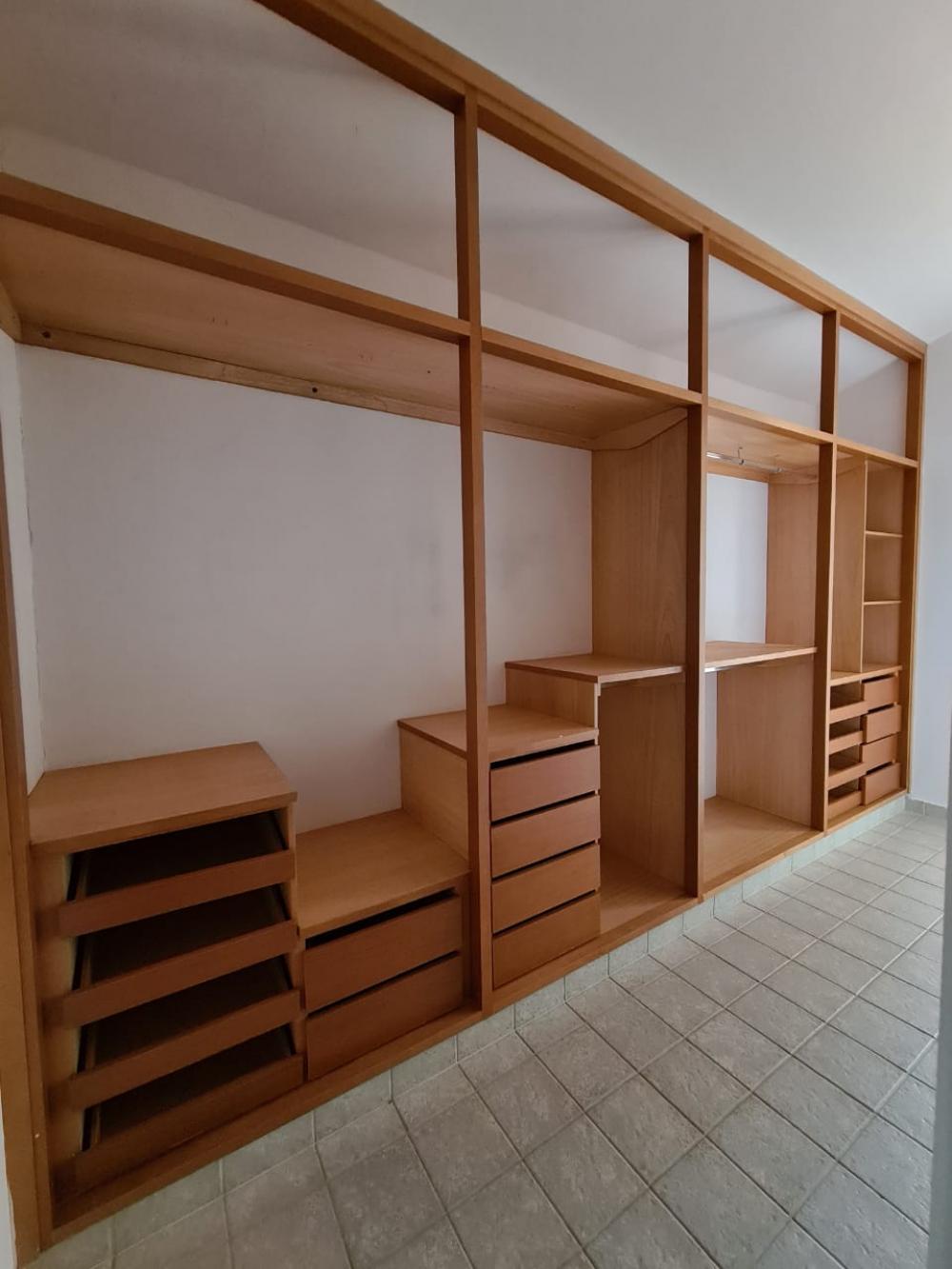 Alugar Casa / Padr&atilde;o em Ribeir&atilde;o Preto R$ 6.000,00 - Foto 42