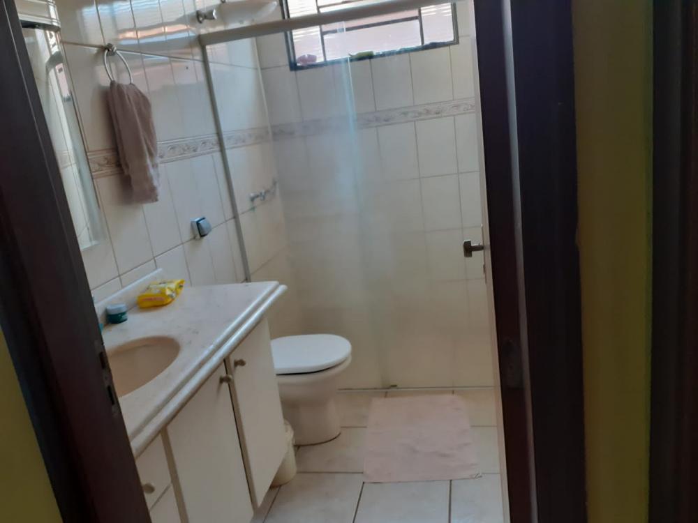 Comprar Casa / Padr&atilde;o em Brodowski R$ 550.000,00 - Foto 18
