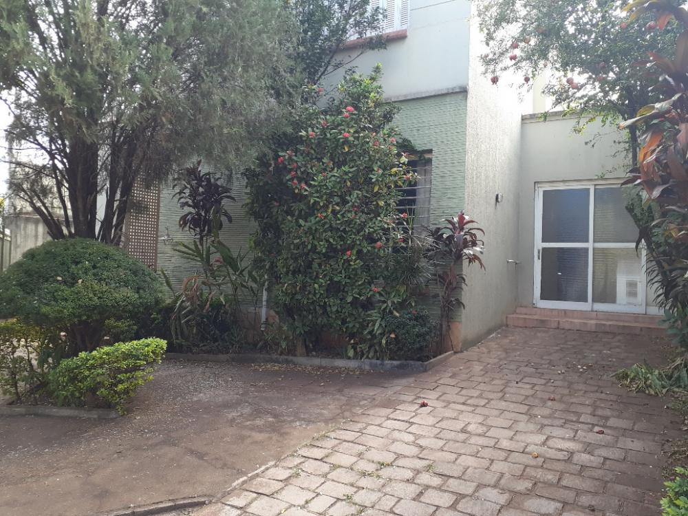 Comprar Casa / Padr&atilde;o em Ribeir&atilde;o Preto R$ 550.000,00 - Foto 2