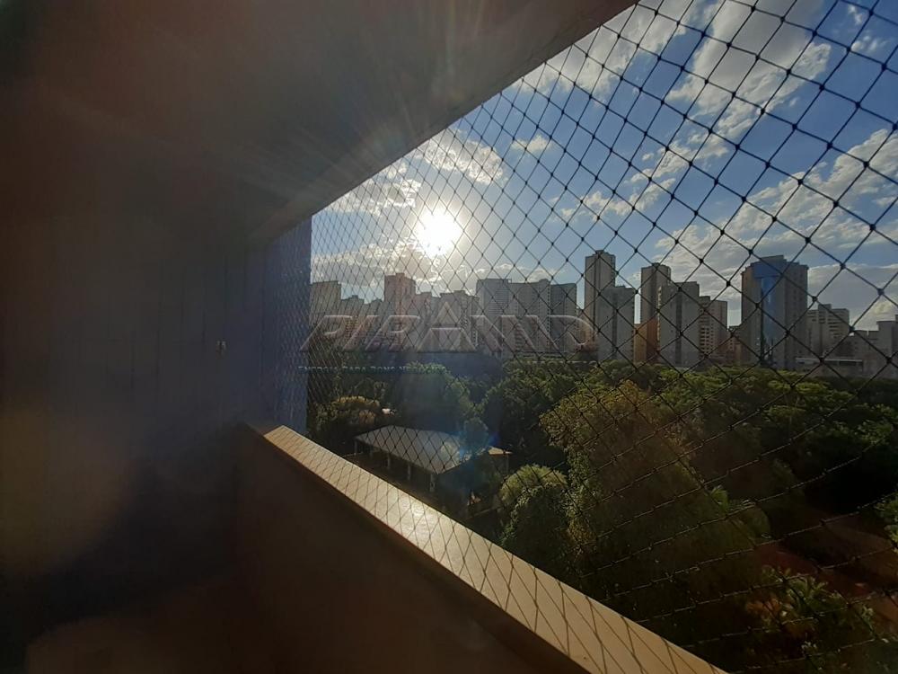 Alugar Apartamento / Padr&atilde;o em Ribeir&atilde;o Preto R$ 1.650,00 - Foto 4