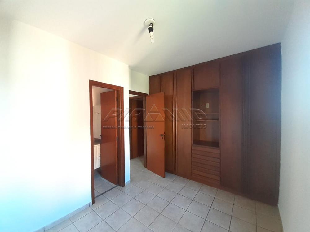 Alugar Apartamento / Padr&atilde;o em Ribeir&atilde;o Preto R$ 1.650,00 - Foto 11