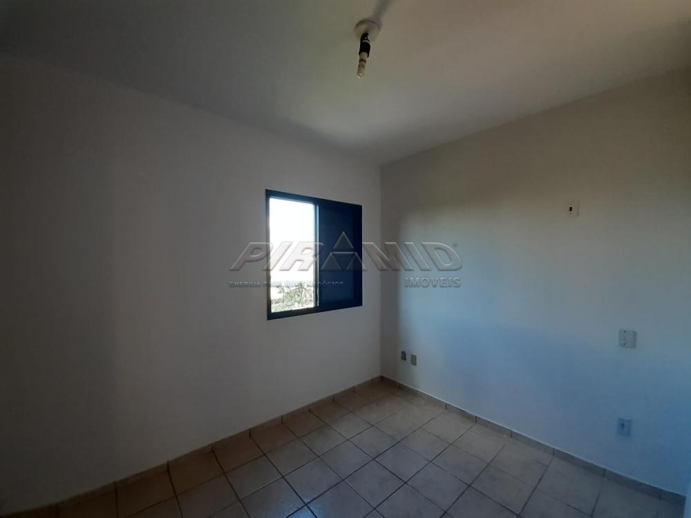 Alugar Apartamento / Padr&atilde;o em Ribeir&atilde;o Preto R$ 1.650,00 - Foto 12