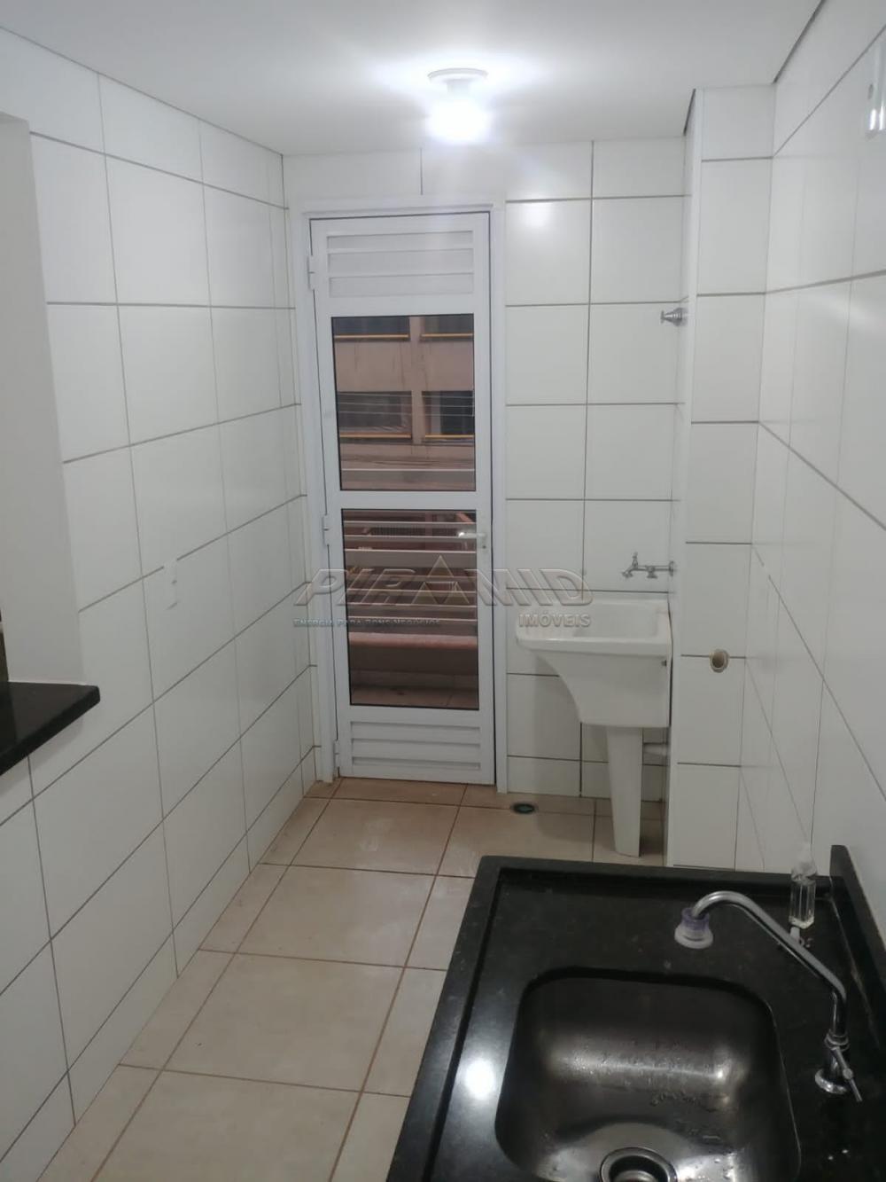 Alugar Apartamento / Padr&atilde;o em Ribeir&atilde;o Preto R$ 750,00 - Foto 13