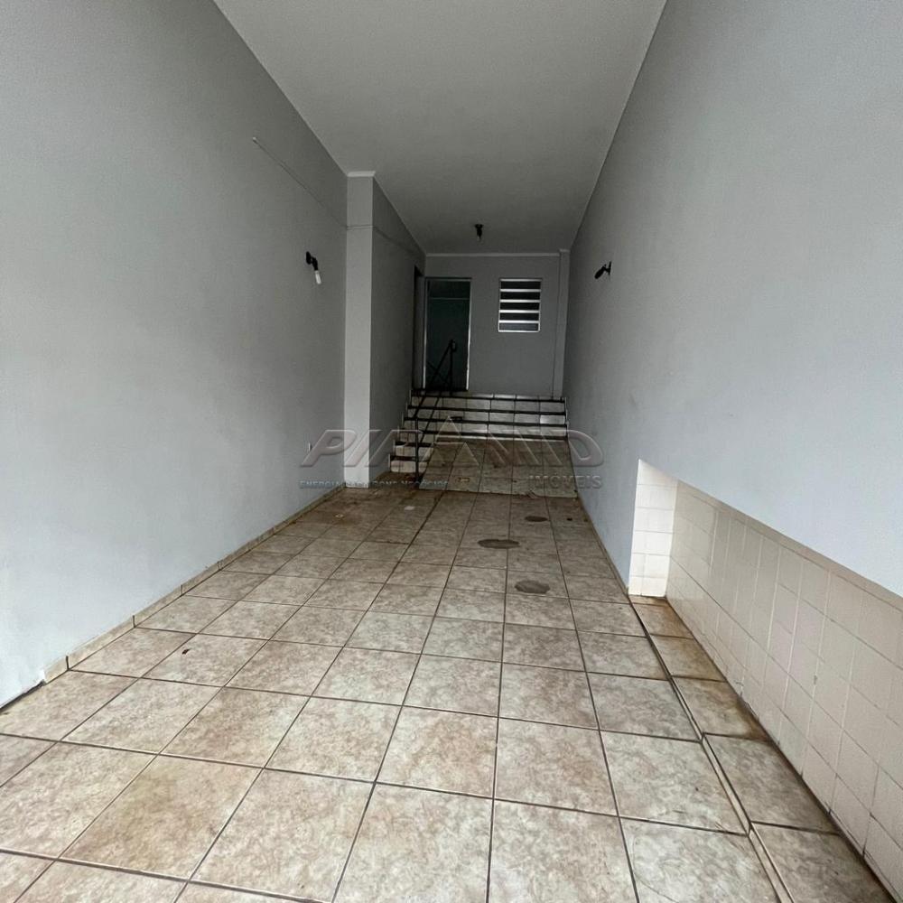 Alugar Casa / Padr&atilde;o em Ribeir&atilde;o Preto R$ 2.800,00 - Foto 1