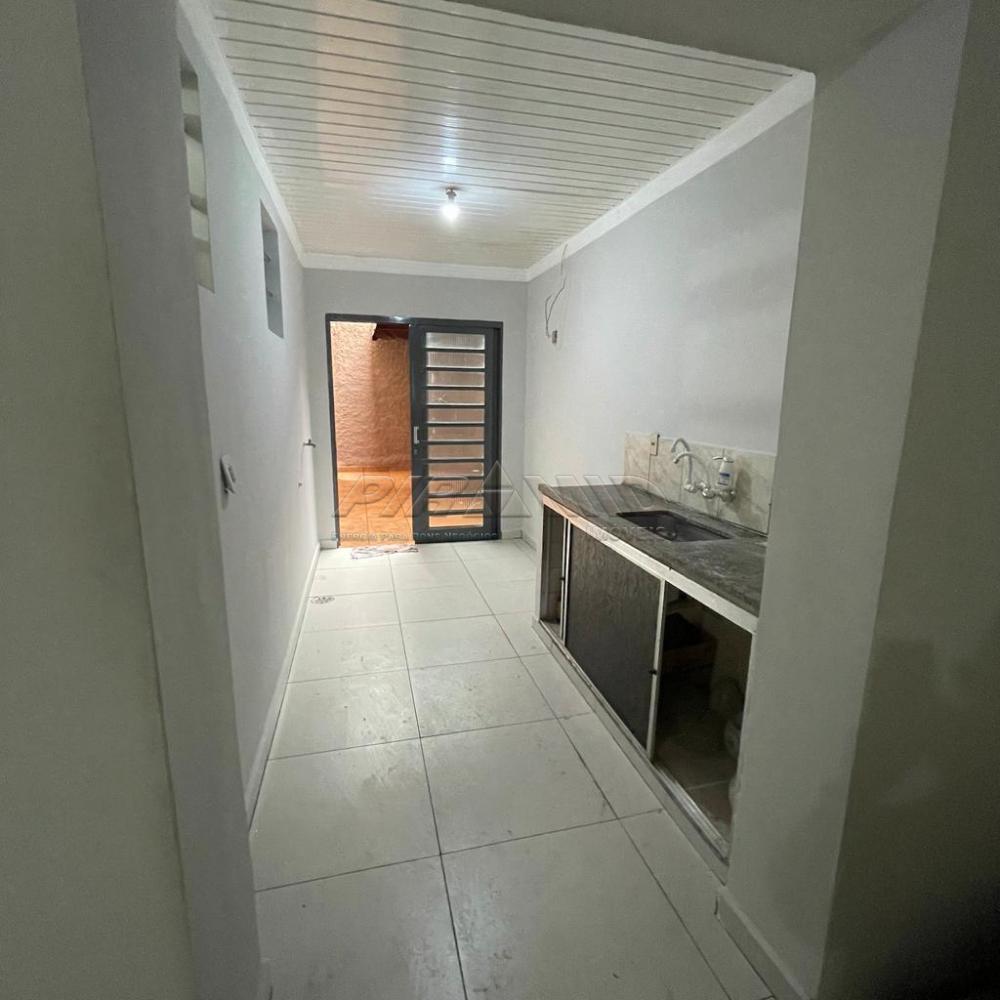 Alugar Casa / Padr&atilde;o em Ribeir&atilde;o Preto R$ 2.800,00 - Foto 14