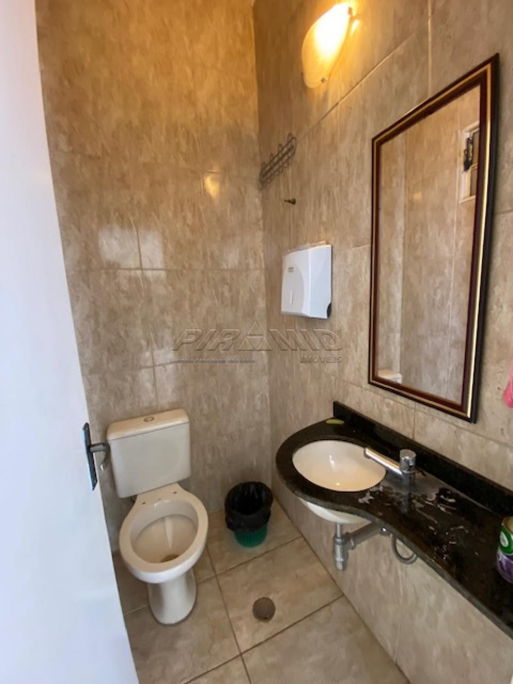 Alugar Comercial / Sal&atilde;o em Ribeir&atilde;o Preto R$ 2.400,00 - Foto 2