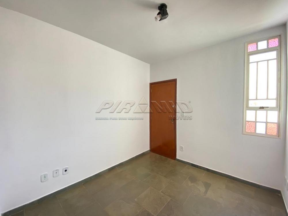 Alugar Apartamento / Padr&atilde;o em Ribeir&atilde;o Preto R$ 880,00 - Foto 2
